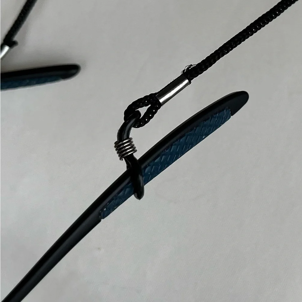 Eyeglass retainers (3) (VGUC) black & clear 26”